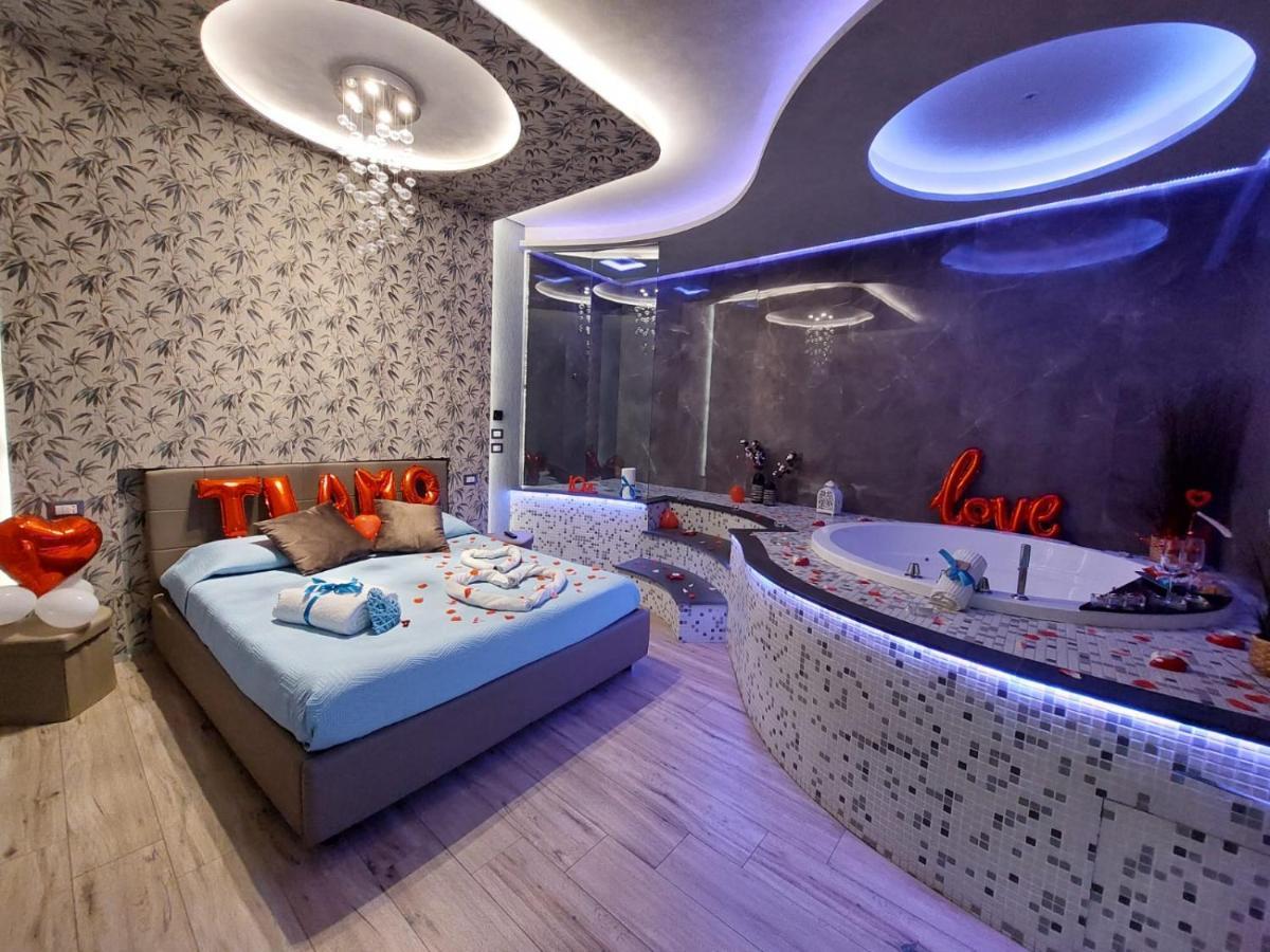 Th Luxury Suite Giardini Naxos Dış mekan fotoğraf